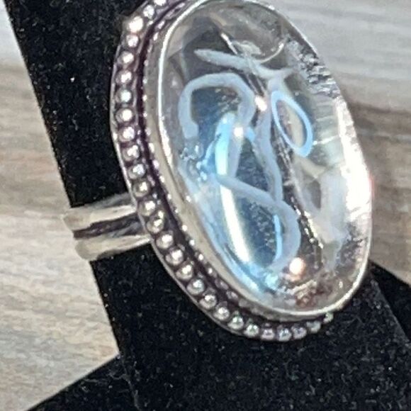 White Topaz Etched Set in 925 Silver Size 6.5 - Picture 3 of 9